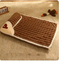 Dog & Cat Bed Chocolate