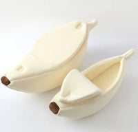 Portable Banana Pet Bed Creamy-White Large
