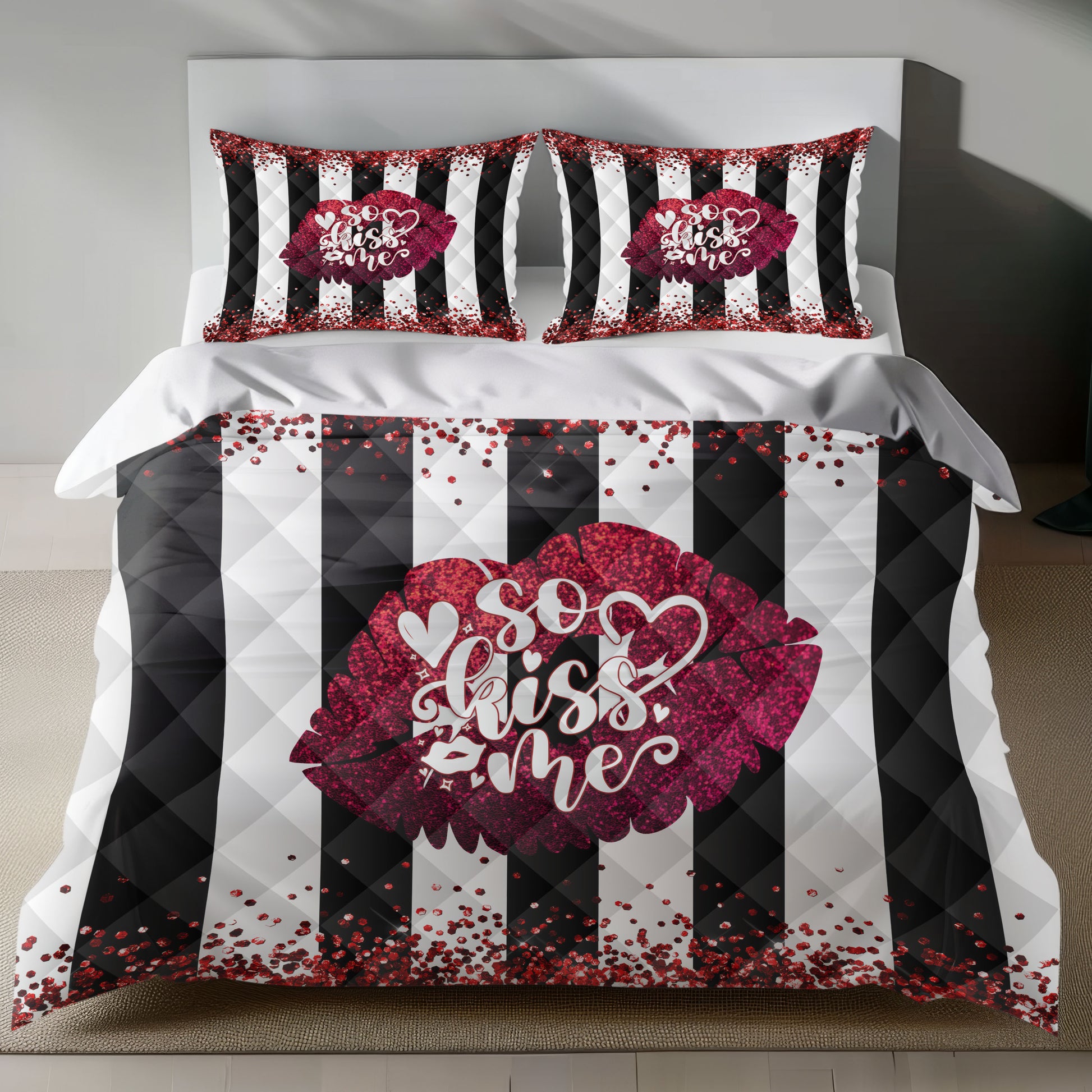 Romantic linen bedding set with lipstick kiss design and "So Kiss Me" text quilt set