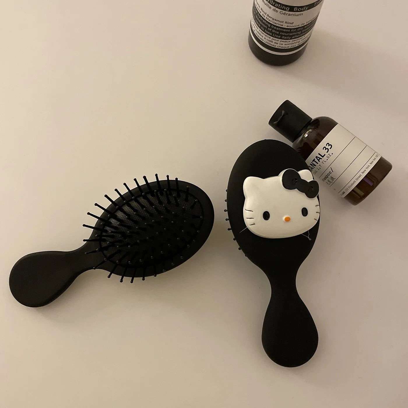 Lusy Store LLC Hello Kitty Comb Girl Heart Cute Portable Air Cushion Combs Gifts for Girls Comb