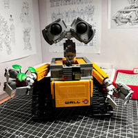Lusy Store LLC 687pcs Wall&middot;e High-tech App Rc Robot Motor Functions Building Block Action Figure Assembly Model Gifts Building Blocks