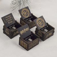 Lusy Store LLC 4 Style Harries Music Box Wooden Hand-cranked Retro Potters Children's Birthday Gift Surprise Gift for Couples Box