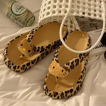 Sanrioed Summer Hello Kitty Leopard Print Flip Flop Hot Girl Sweet Girl New Outerwear Thick Soled Non-Slip Sandals Beach Shoes