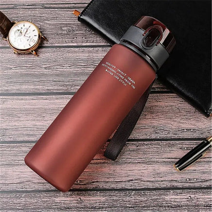 BPA Free Leak Proof Sports Water Bottle High Quality Tour Hiking Portable My Favorite Drink Bottles 400ml 560ml Lusy Store