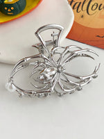 1Pcs Halloween Black Spider Hair Claw Clips with Pearl Charm Design,Metal Gothic Punk Hair Clips Strong Hold Hair Accessories Sliver