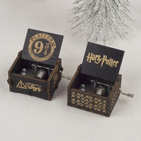 Lusy Store LLC 4 Style Harries Music Box Wooden Hand-cranked Retro Potters Children's Birthday Gift Surprise Gift for Couples Box