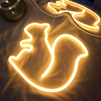 Halloween Bat Spirit LED Neon Wall Decor for Party Gift - Terrifying Atmosphere - USB or Battery Powered squirrel yellow 0-5W