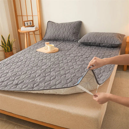 Waterproof Mattress Topper with Elastic Band Quilted Protector Pad Bedspread Winter Mattress Cover for Single/Double Bed 140/160 Lusy Store