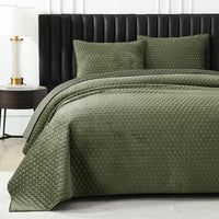 Flawless Polyester Flannel Three-piece Bed Cover Set Army Green