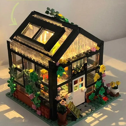 Lusy Store LLC LED Glass Flower Coffee Shop Toys