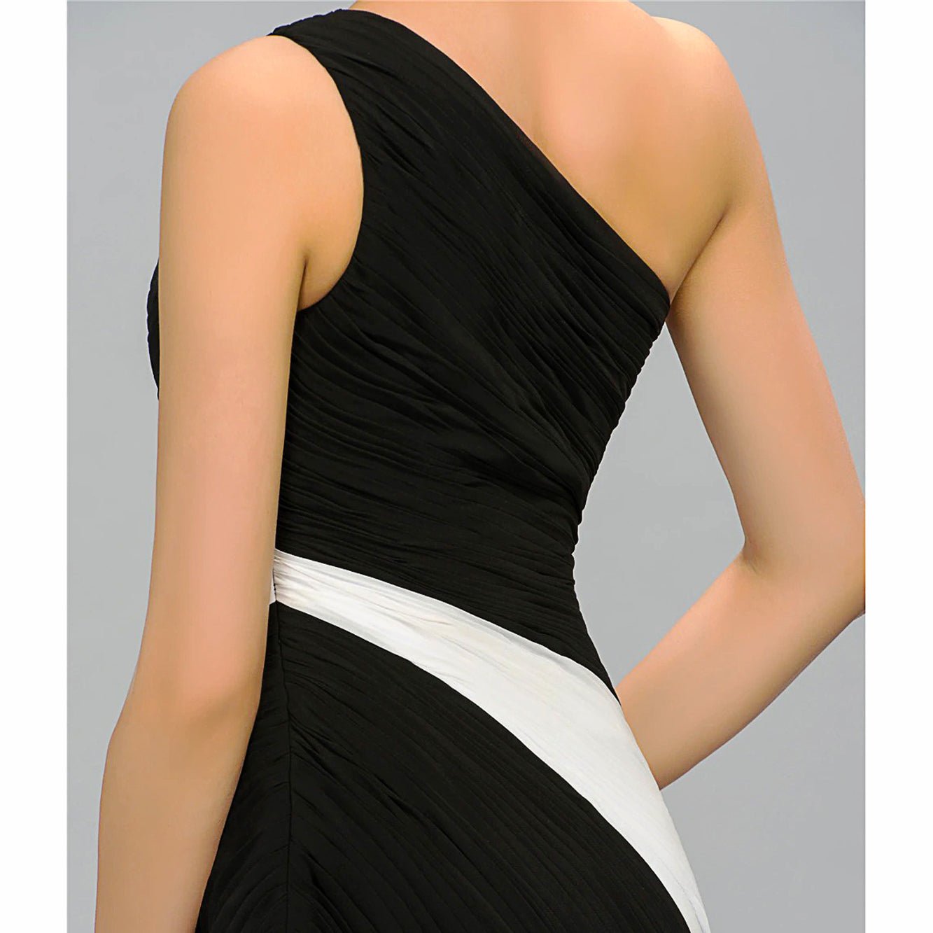 Black Prom Dress Floor-Length Sleeveless Black & White Contrast Color One Shoulder Pleats Chiffon Evening Dress D422 - Lusy Store