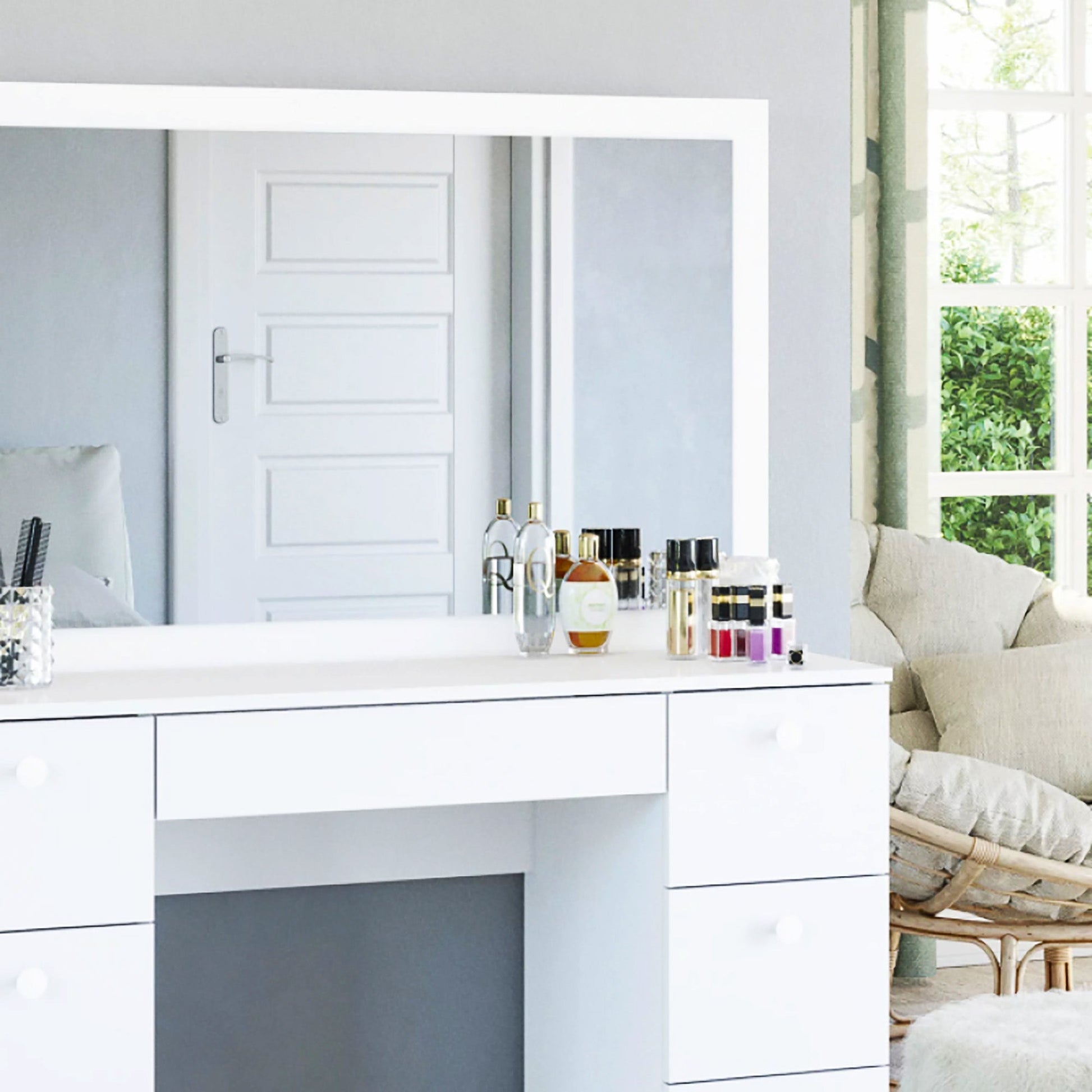 Dresser For Women Vanity Desk Set Modern Corner Desk With MDF Glass Mirror Makeup & 7 Large Drawers F435 - Lusy Store