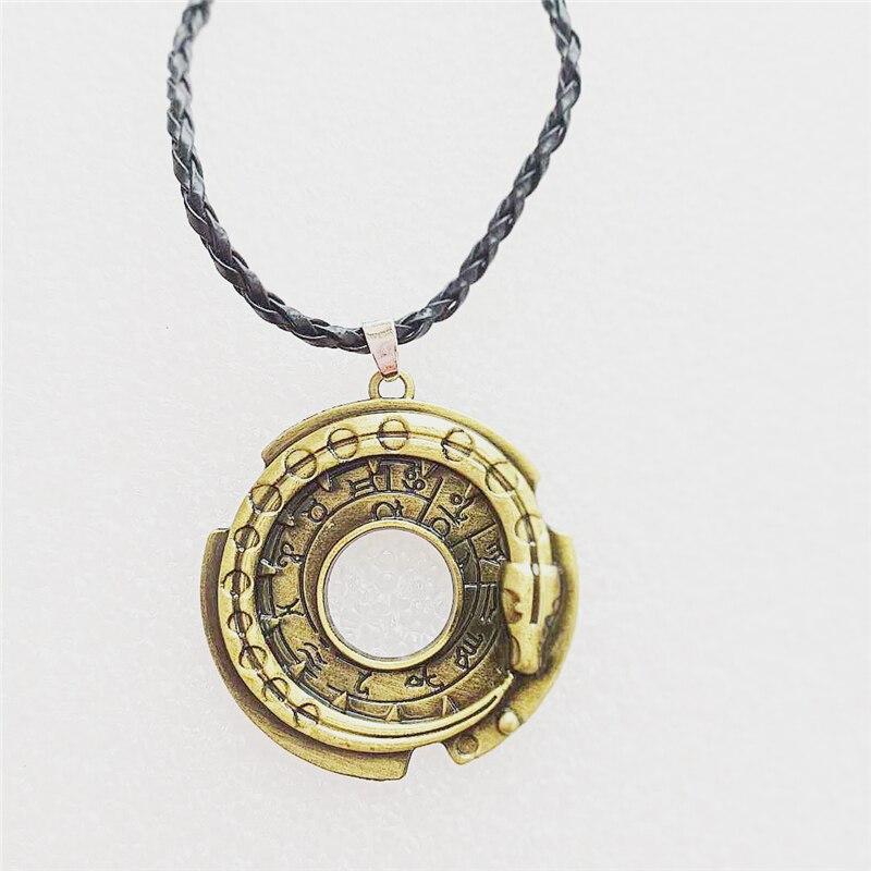 Fashion Antique Metal Alloy Ezio Collection Assassins Creed Cosplay Connor Amulet Necklaces - Lusy Store