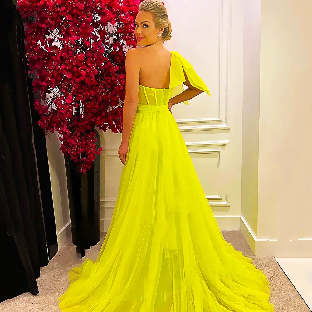 Red Prom Dress One Shoulder High Slit Evening Dress Tulle Elegant Dress D427 - Lusy Store