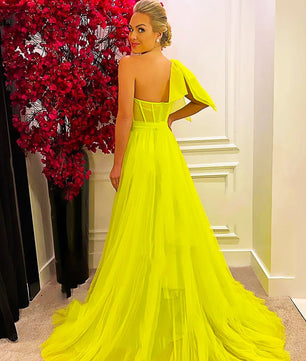 Red Prom Dress One Shoulder High Slit Evening Dress Tulle Elegant Dress D427 - Lusy Store
