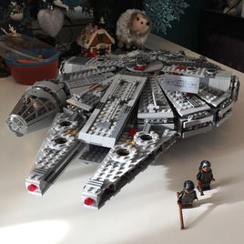Star Wars Sets Series Compatible Lepin Millennium Model Building Blocks 75105 1381 pcs